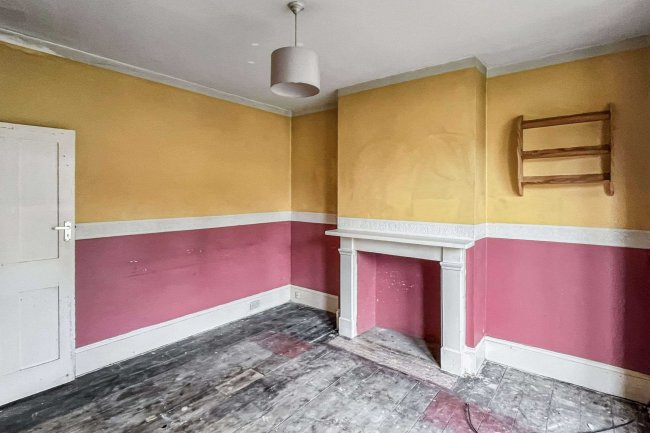 138 Old Road, Dartford, Kent, DA1 4DY 5