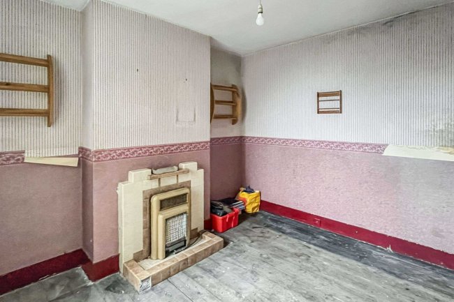 138 Old Road, Dartford, Kent, DA1 4DY 5