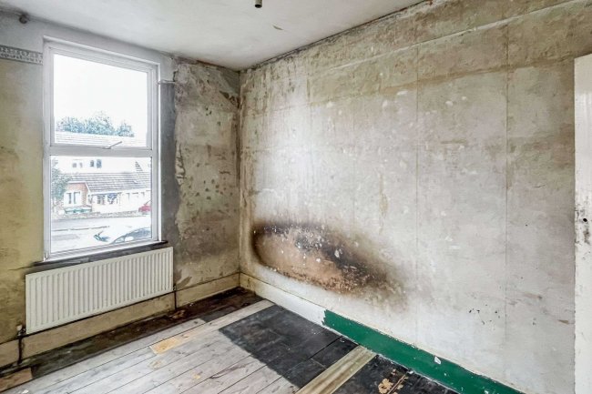 138 Old Road, Dartford, Kent, DA1 4DY 5