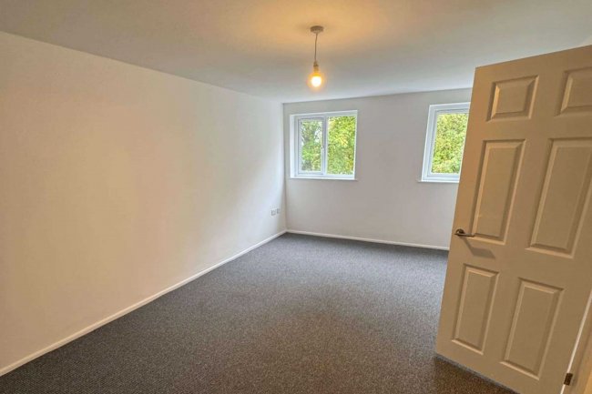 1 Cheviot Square, Winsford, CW7 1QS 48