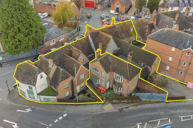 14-18 The Parade, Marlborough, Wiltshire, SN8 1NE 64
