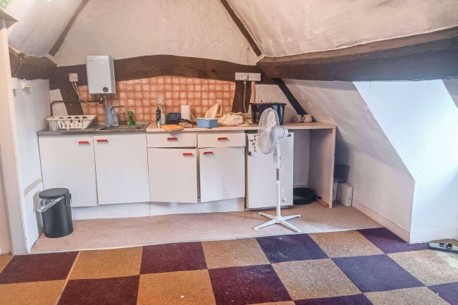 14-18 The Parade, Marlborough, Wiltshire, SN8 1NE 64
