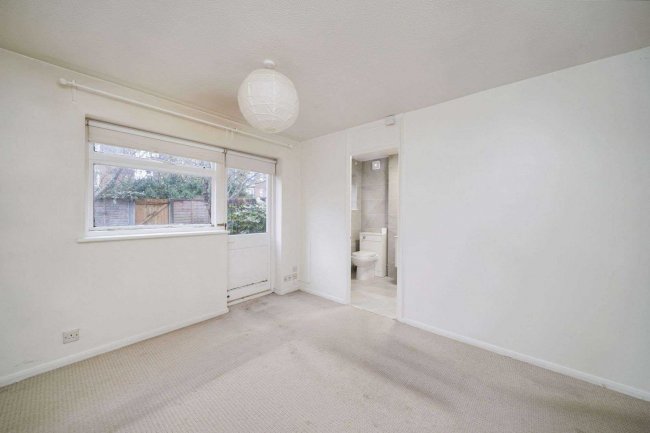 81 Willowhayne Drive, Walton-on-Thames, KT12 2NP 9