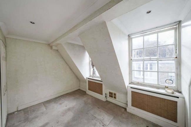 17 Yeomans Row, Knightsbridge, London SW3 2AL 6