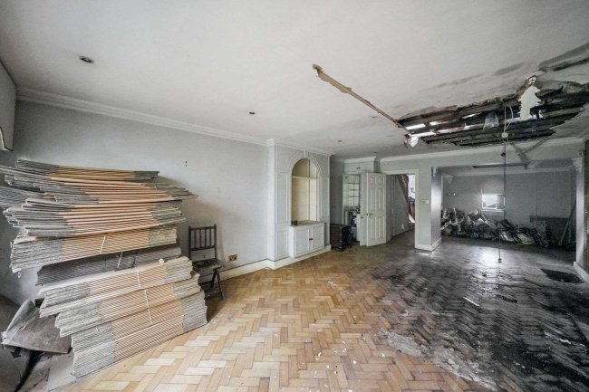 17 Yeomans Row, Knightsbridge, London SW3 2AL 6