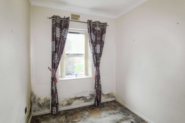 Flat 1 Greenlea, Keyhaven Road, Lymington, SO41 0QX 4