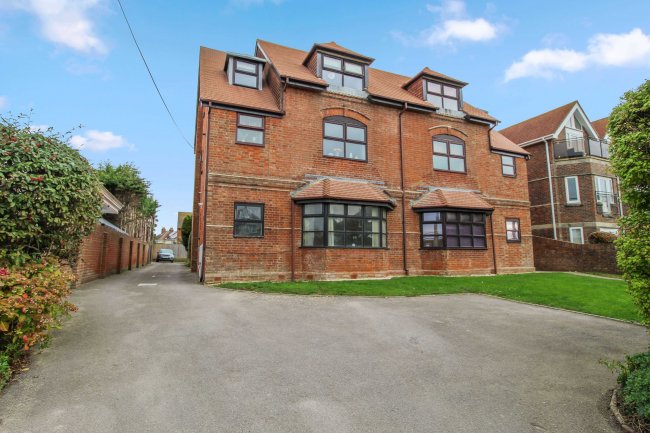 Flat 1 Greenlea, Keyhaven Road, Lymington, SO41 0QX 4