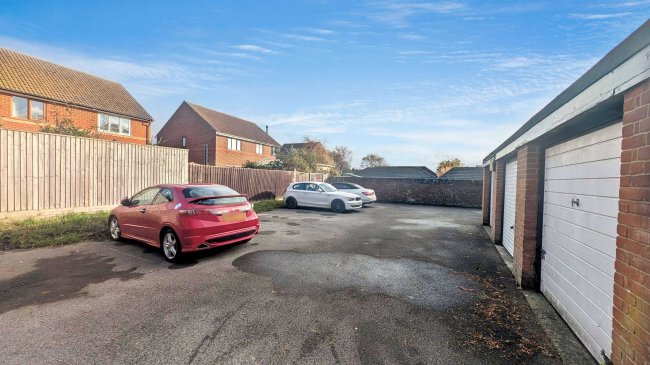 Flat 1 Greenlea, Keyhaven Road, Lymington, SO41 0QX 4