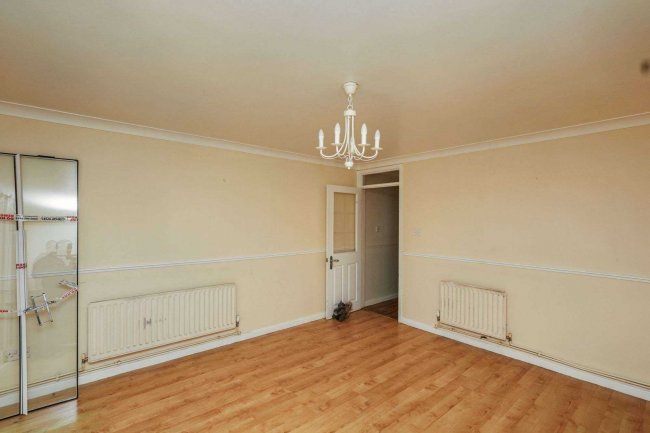 150 Winsor Terrace, Winsor Park Estate, Beckton, London E6 6LD 8