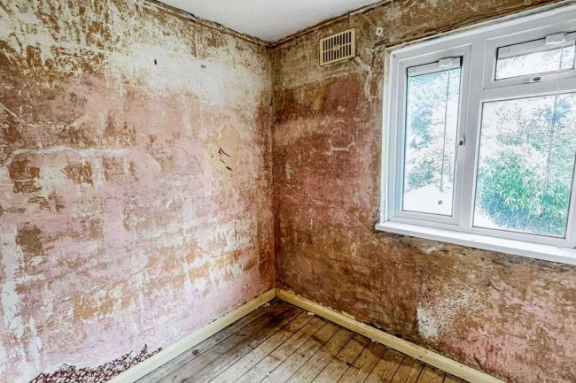 65 Dale Road, Crayford, Dartford, DA1 3PG 7