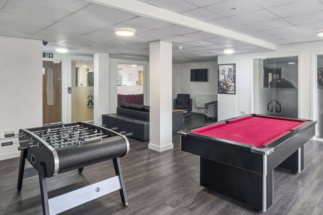 G27, 146-158 Park Street, Luton, LU1 3EY 10