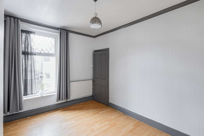 9 Barnes Road, Heysham, Morecambe LA3 1UW 8