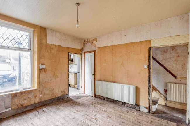 9 Barnes Road, Heysham, Morecambe LA3 1UW 8