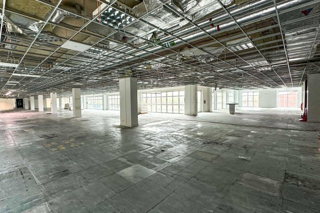 11 Vine Street, Uxbridge UB8 1QE 1