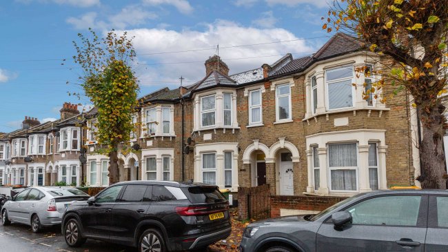Flat A, 52 Ernald Avenue, East Ham, London, E6 3AL 1