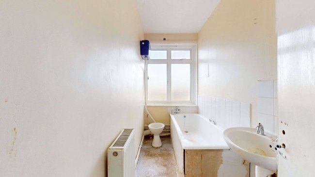 Flat 9, Block A Peabody Estate, Rosendale Road, Herne Hill, London, SE24 9EQ 2