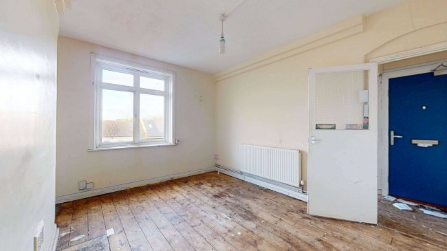 Flat 9, Block A Peabody Estate, Rosendale Road, Herne Hill, London, SE24 9EQ 2