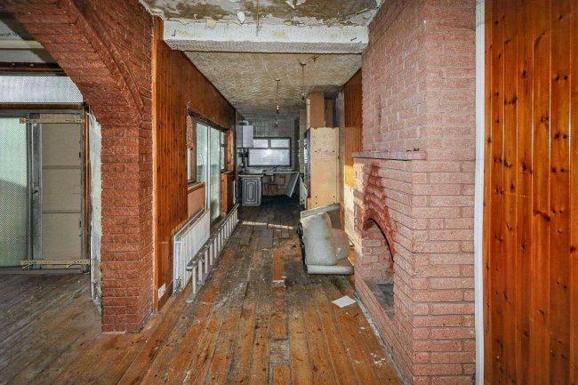 11 The Rise, Palmers Green, London N13 5LF 4