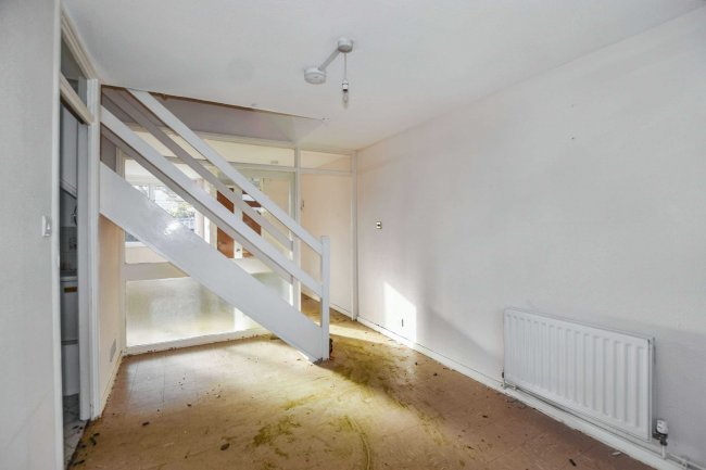 39 Bennett Close, Welling, DA16 3HU 3