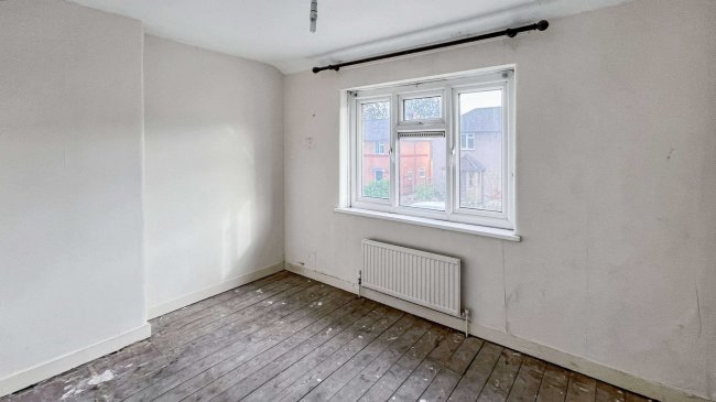 16 Heath Road, Crayford, Dartford, DA1 3NP 5