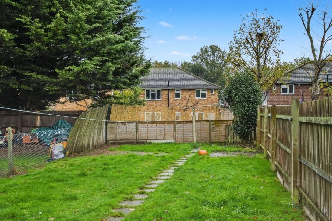 32 Ladbrooke Crescent, Sidcup, DA14 4RT 9