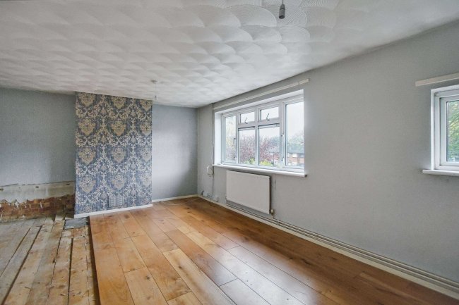 32 Ladbrooke Crescent, Sidcup, DA14 4RT 9