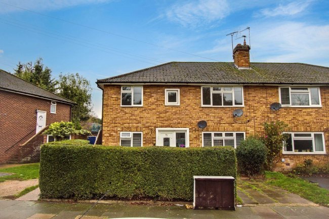 32 Ladbrooke Crescent, Sidcup, DA14 4RT 9