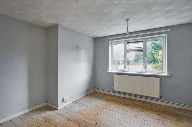 32 Ladbrooke Crescent, Sidcup, DA14 4RT 9