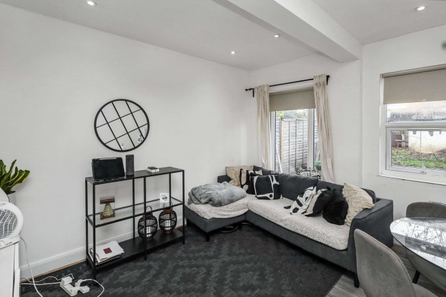 22 Rucklidge Avenue, Harlesden, London, NW10 4PS 2