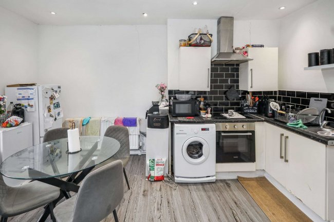 22 Rucklidge Avenue, Harlesden, London, NW10 4PS 2