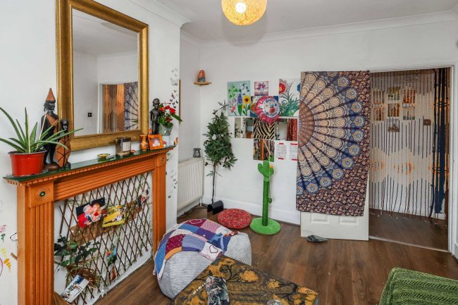 22 Rucklidge Avenue, Harlesden, London, NW10 4PS 2