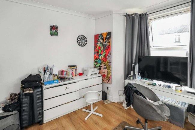 22 Rucklidge Avenue, Harlesden, London, NW10 4PS 2