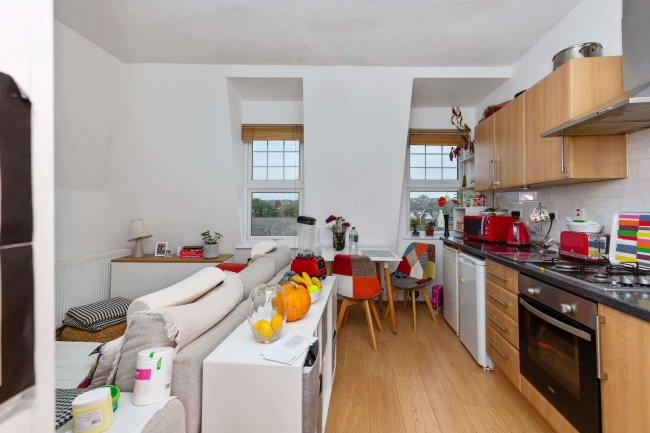 61-63 Tottenham Lane, Crouch End, London, N8 9BE 2