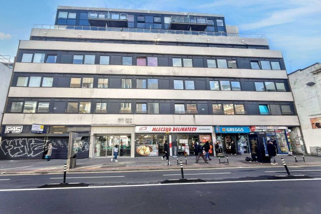 Flat 92 Green Dragon House, 64-70 High Street, Croydon, CR0 1FT 1