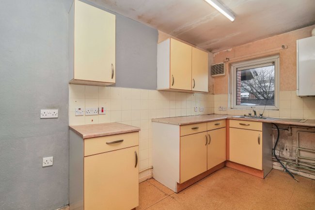 155 Ripon Street, Plungington, Preston, Lancashire, PR1 7LX 10