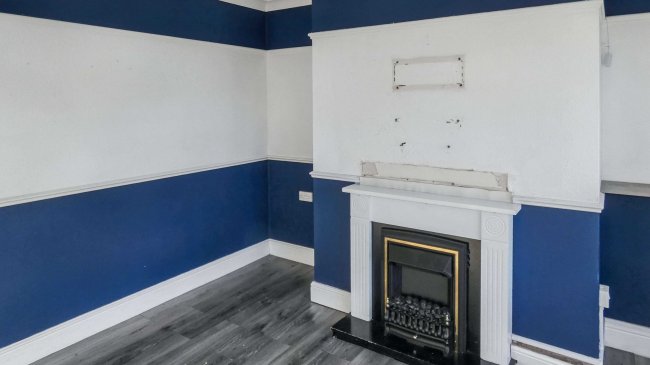 58 York Road, North Hull Estate, Hull, East Yorkshire, HU6 9RA 9