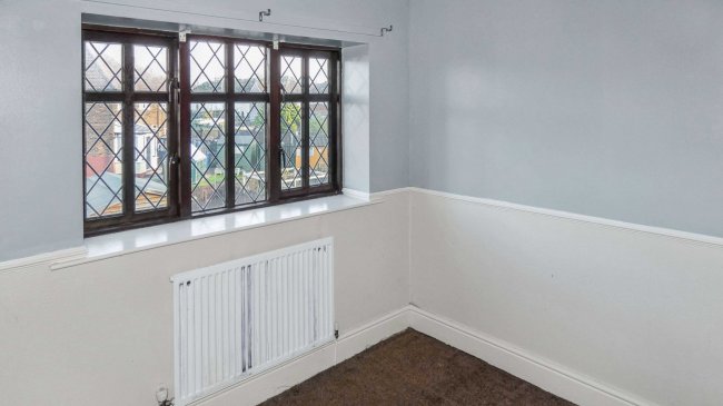 58 York Road, North Hull Estate, Hull, East Yorkshire, HU6 9RA 9