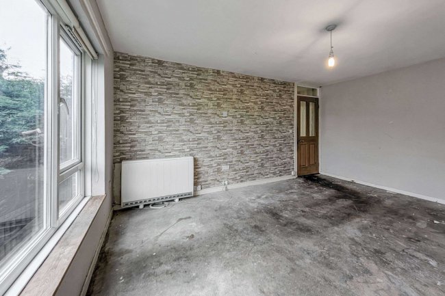 87 Cambo Place, North Shields, Tyne and Wear, NE30 3RL 8