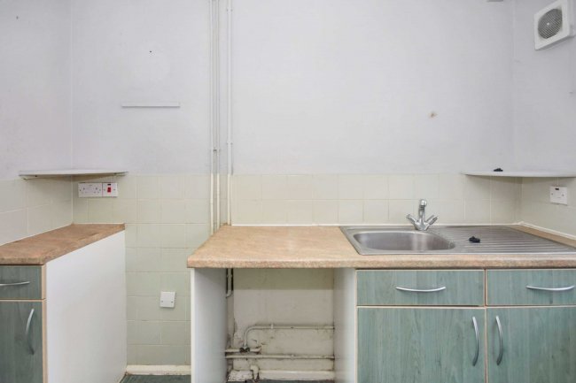 77 Harris Crescent, Needingworth, St. Ives, Cambridgeshire PE27 4TE 1