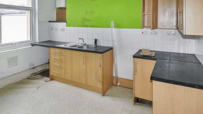 Flat 2, 22 Morpeth Street, Springbank, Hull, HU3 1RG 5