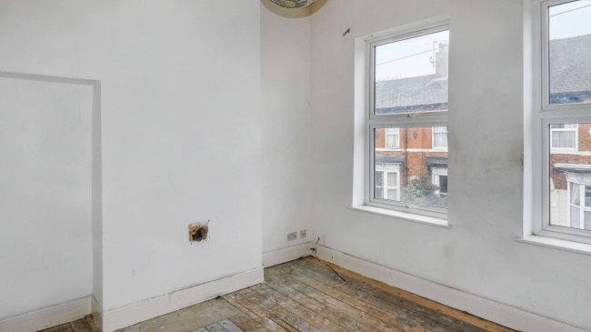 Flat 2, 22 Morpeth Street, Springbank, Hull, HU3 1RG 5