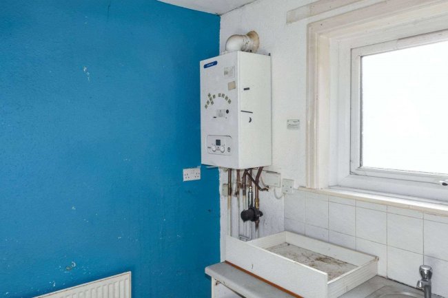 Flat 2, 14 Hutt Street, Hull, East Yorkshire, HU3 1QL 1