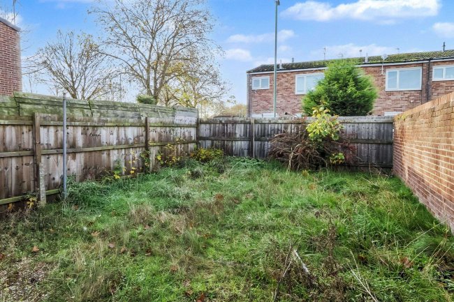 15 Brook Close, Bulwell, Nottingham, Nottinghamshire, NG6 8NL 3
