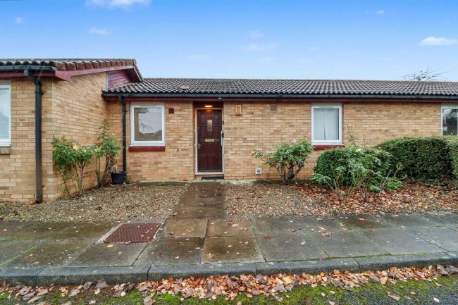 39 Middleton Avenue, Thornaby, Stockton-on-Tees, Cleveland, TS17 0HG 1