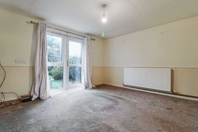 39 Middleton Avenue, Thornaby, Stockton-on-Tees, Cleveland, TS17 0HG 1