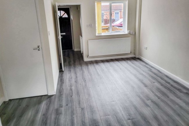 17 Epsom Road, Lincoln, Lincolnshire, LN6 0FJ 8