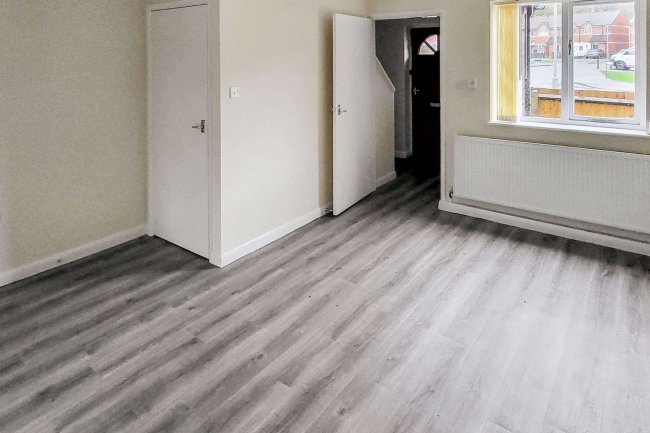 17 Epsom Road, Lincoln, Lincolnshire, LN6 0FJ 8