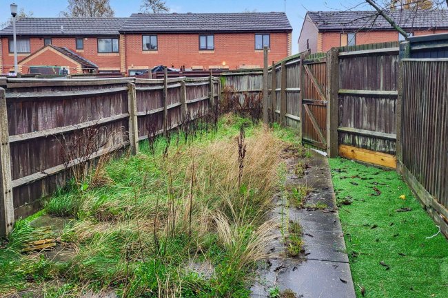 17 Epsom Road, Lincoln, Lincolnshire, LN6 0FJ 8