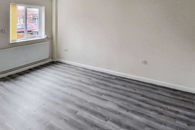 17 Epsom Road, Lincoln, Lincolnshire, LN6 0FJ 8