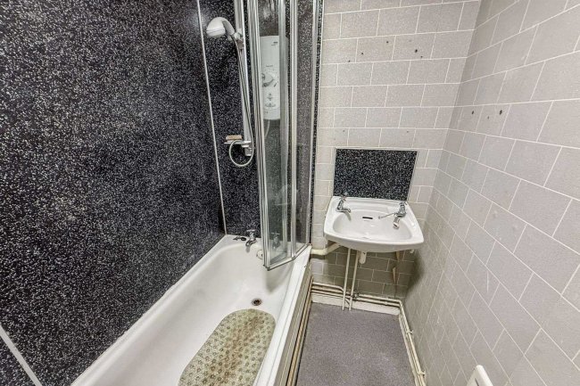 75 Esher Place, Cramlington, Northumberland, NE23 8JL 2